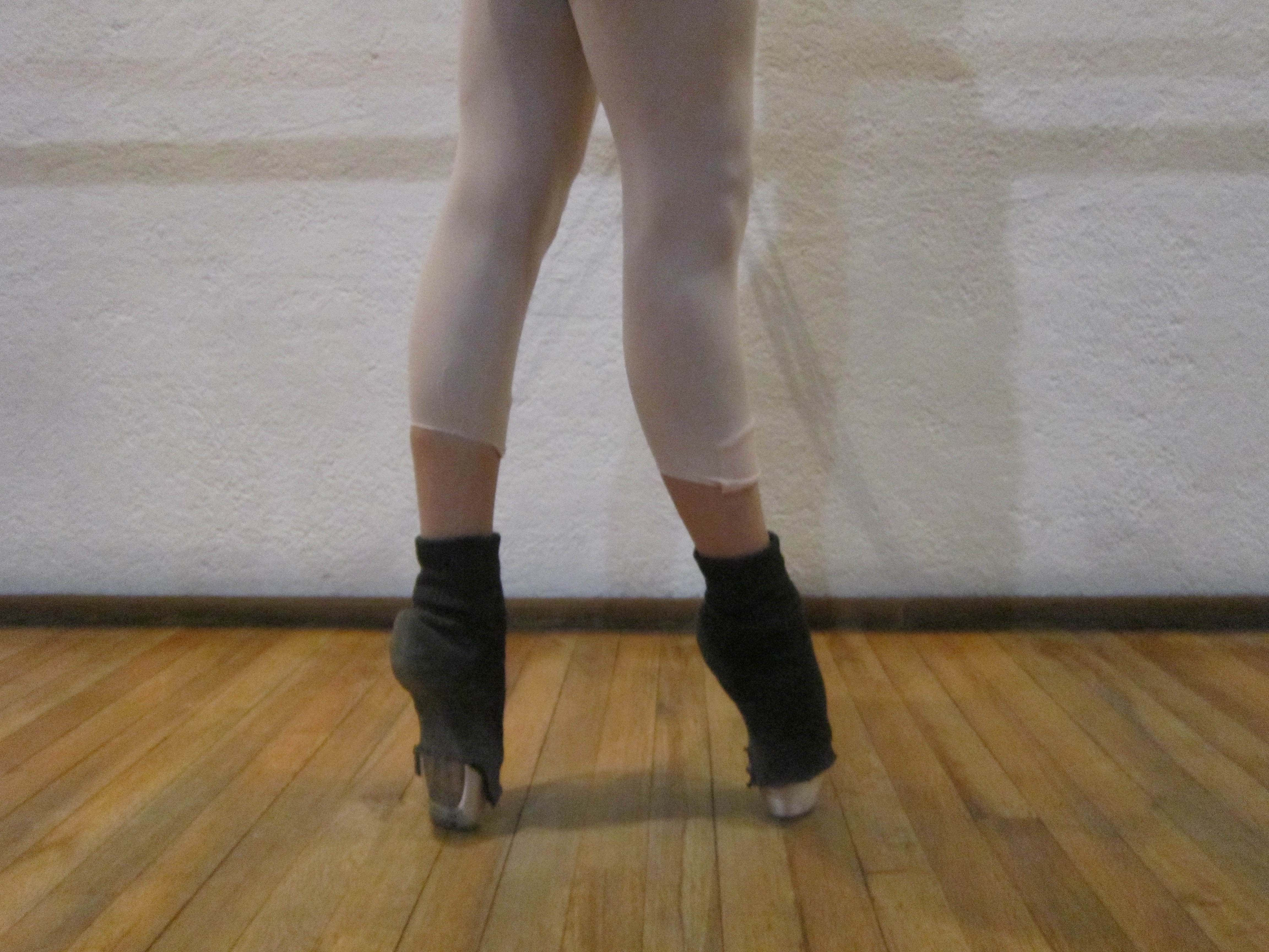How Do I Get My Knees To Straighten? [Video]